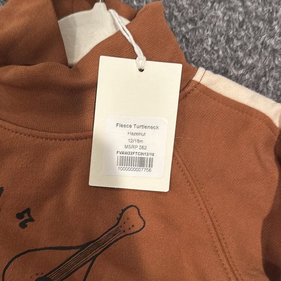 NWT Fin & Vince Fleece Turtleneck Hazelnut - Picture 2 of 3